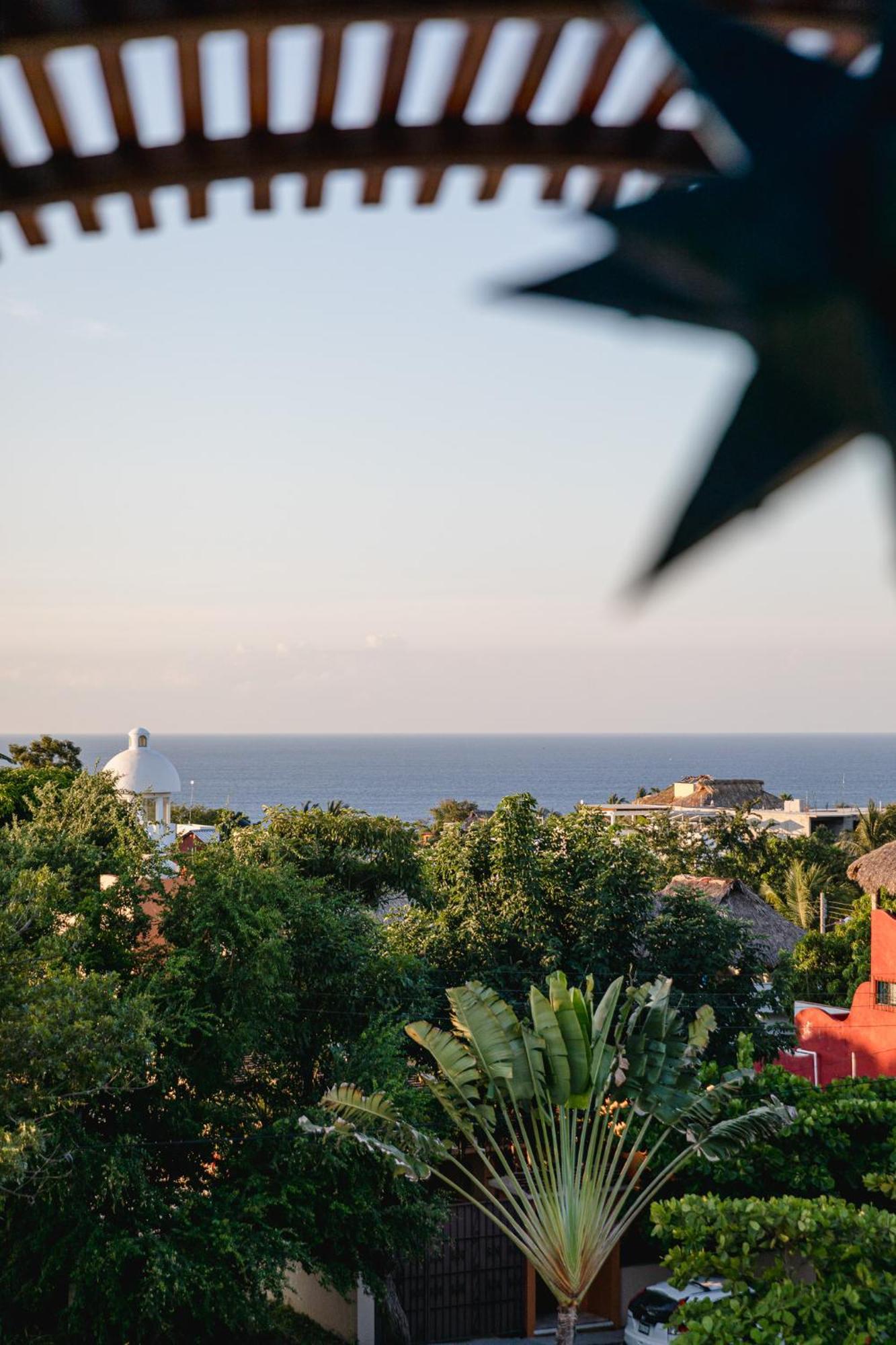Suite Lit Queen-Size – Vue sur Mer